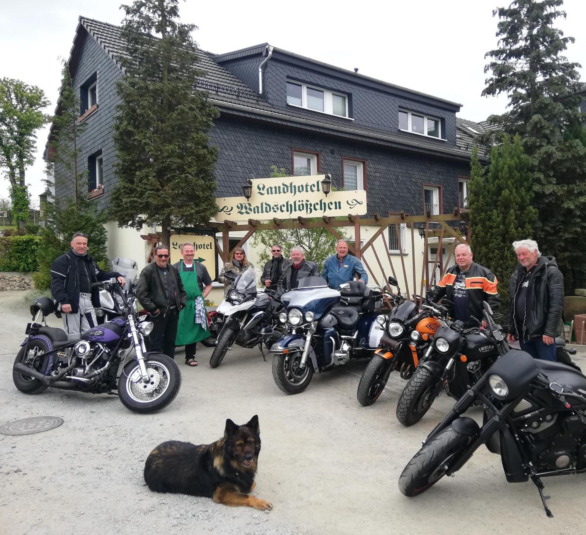 Landhotel Waldschloesschen Mit Gaststube Sohland an der Spree Eksteriør bilde